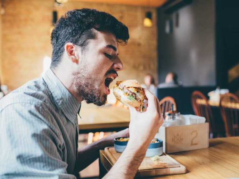 Why Should I Choose a Local Spot for Dinner Near Me?