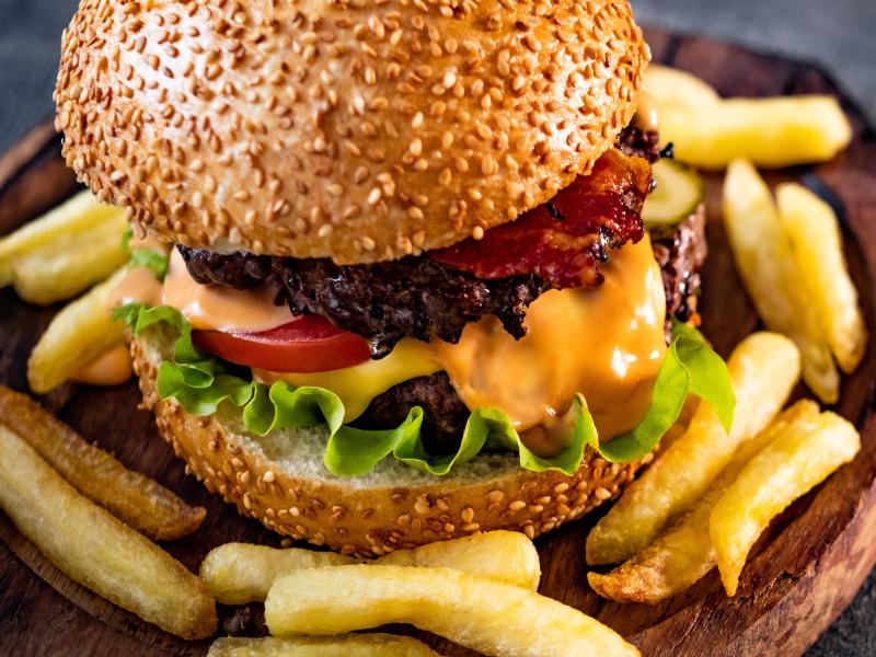 Can I Find a Trusted, Budget-Friendly Dinner Near Me in Taylor, MI?