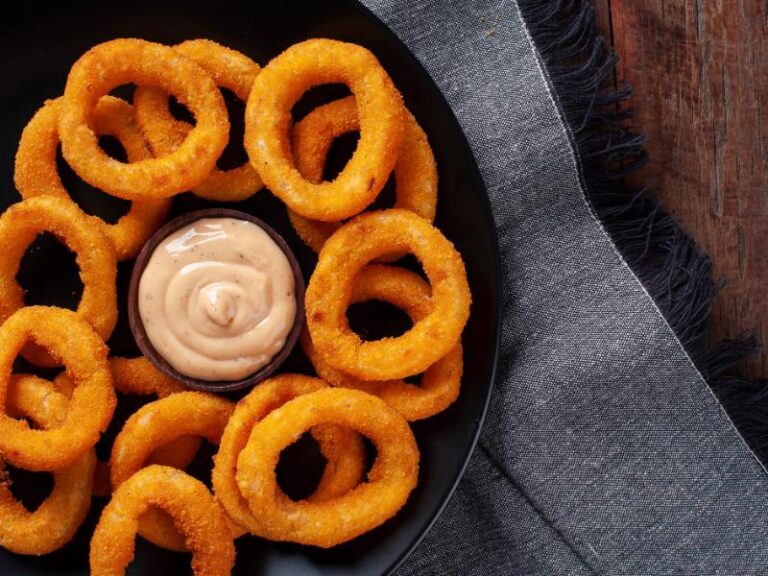 4 Famous Sides to Order with Our Burgers & American Food Near You