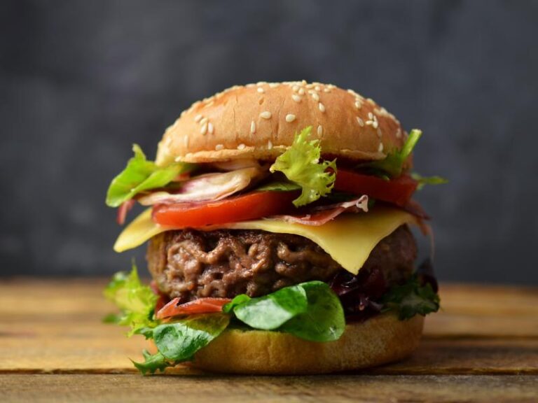 Top 3 Famous Hot Dogs and Shakes for the Best Dinner Near Canton