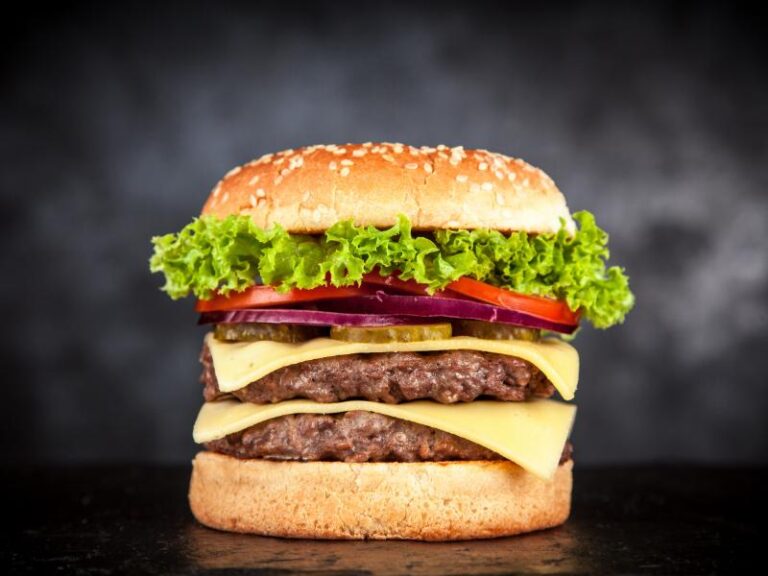 How a Quality Sit-Down Dinner Can Reset Your Week